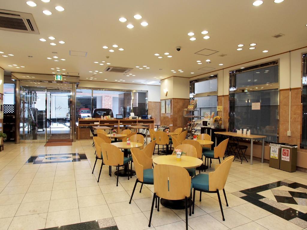 Toyoko Inn Hokkaido Sapporo-Eki Kita-Guchi Exteriör bild