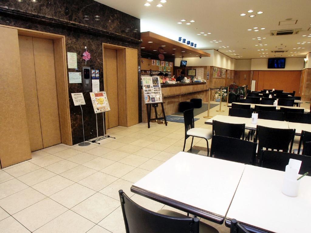Toyoko Inn Hokkaido Sapporo-Eki Kita-Guchi Exteriör bild